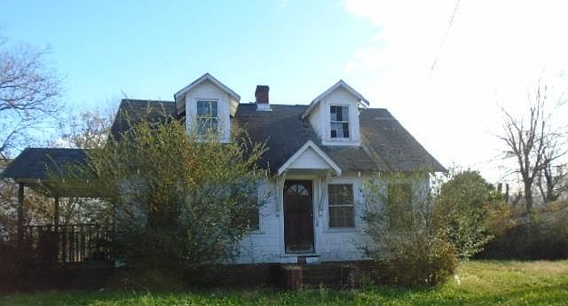 1st image of 125 Doolittle St