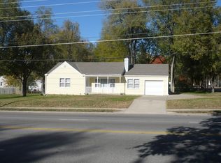 10404 W 87th St, Overland Park, KS 66214