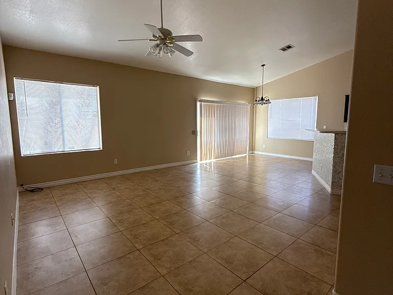 Dusty Cowboy Cir — Photo 2