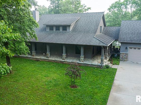 5th image of 3918 N Saint Marie Rd