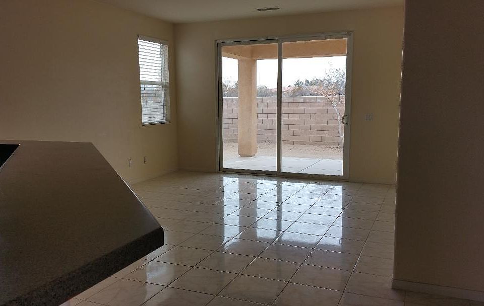 1st image of 11763 Desert Glen St