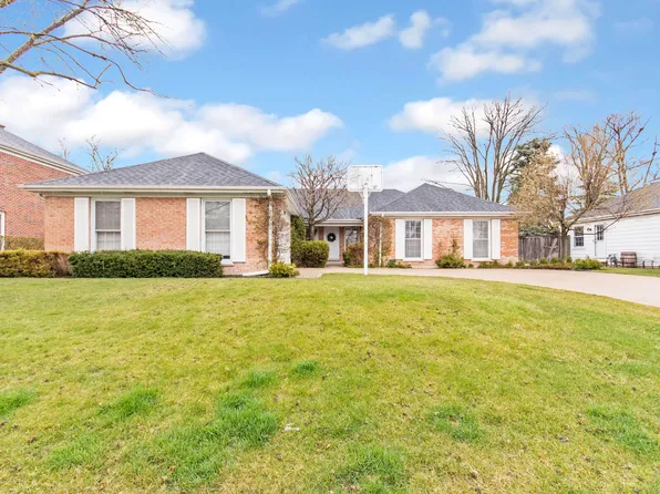3844 Brett Ln, Glenview, IL 60026