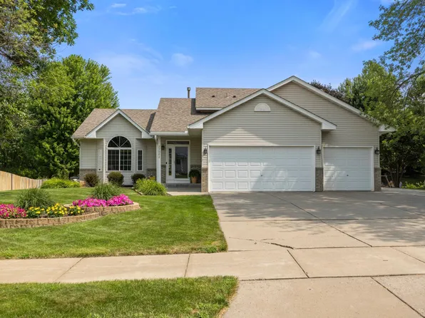 22002 Elm Pkwy, Rogers, MN 55374