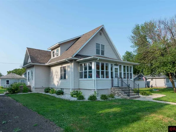 201 Kendall St, Vernon Center, MN 56090