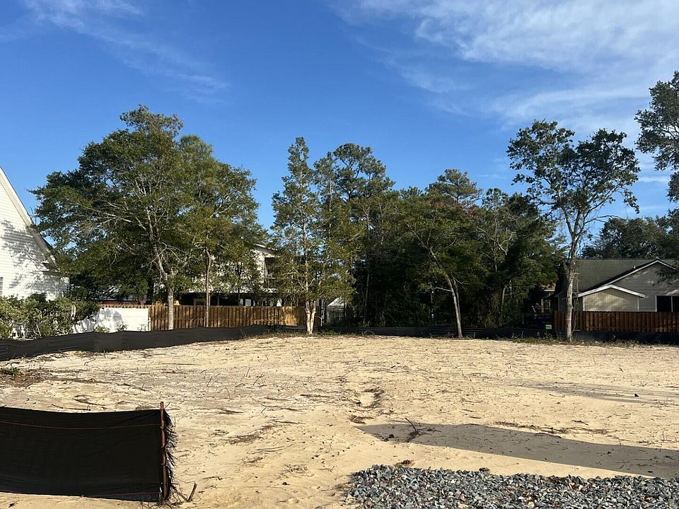 2nd image of 112 NW 12th Street