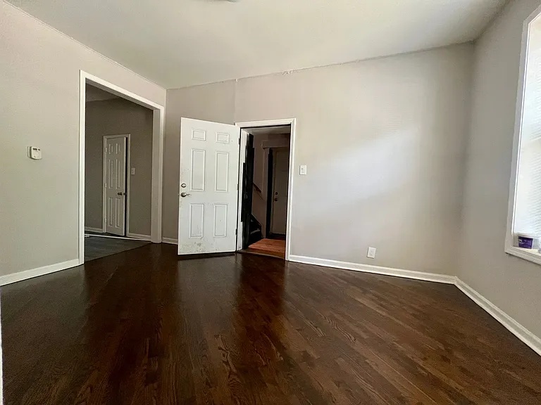 3338 W Ohio St — Photo 8