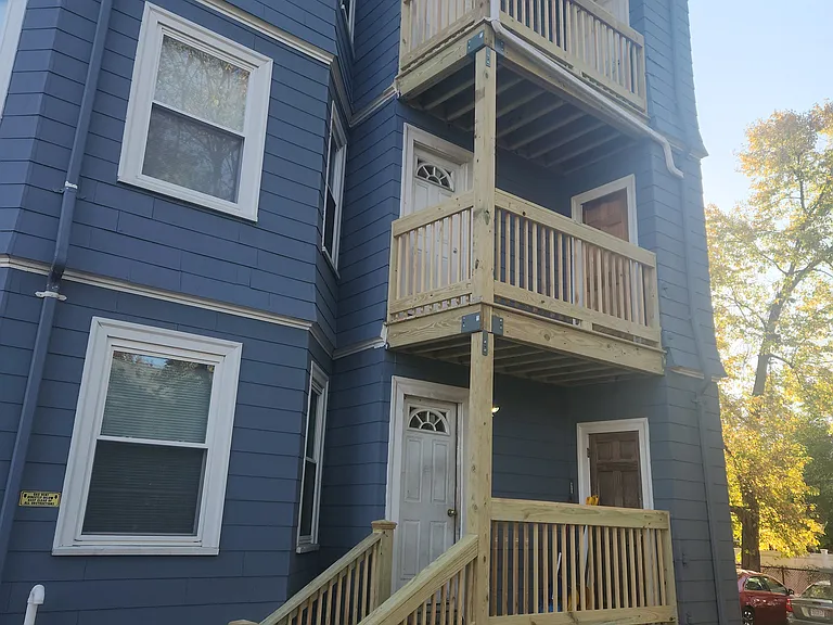 250 Forest Ave #1 — Photo 13
