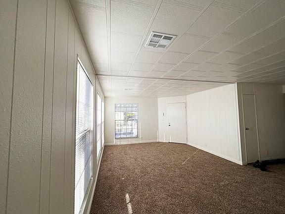 5th image of 23820 Ironwood Ave #85
