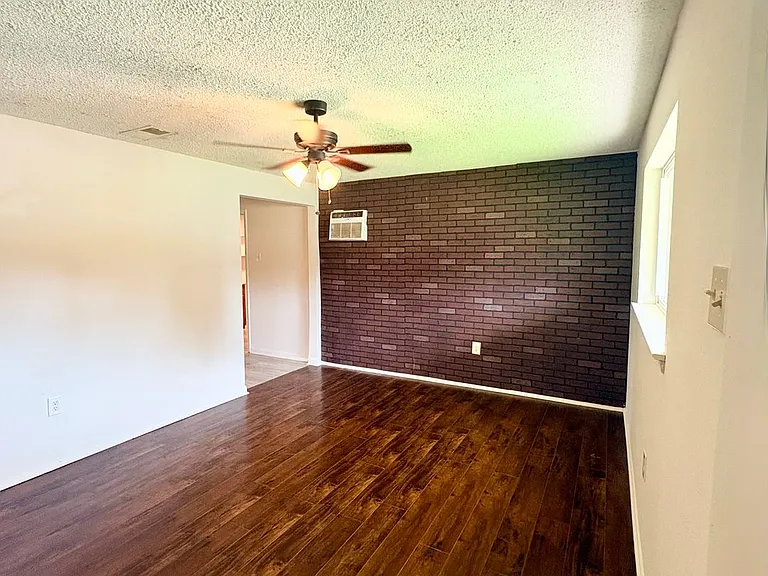 5945 W Fairlane Ct — Photo 4