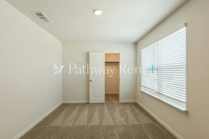 932 Crimson Wolf Rd — Photo 17
