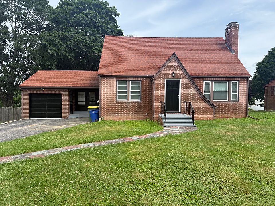 1st image of 41 Clough Rd