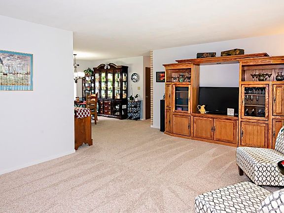 4th image of 5084 W Donna Dr