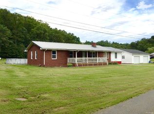 372 Mount Pleasant Rd, Louisa, KY 41230