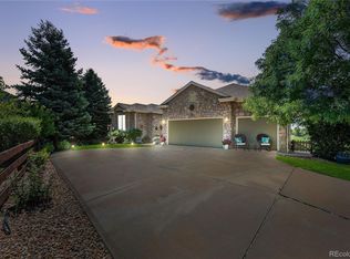 8560 S Nelson Ct, Littleton, CO 80127