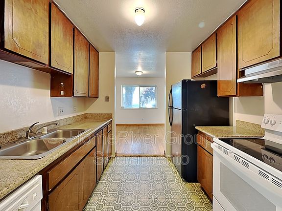 4th image of 7110 Chandler Dr