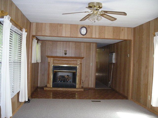 2nd image of 949 Lawless Creek Rd