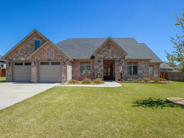 5011 Castaway Bay Dr, Alexander, AR 72002
