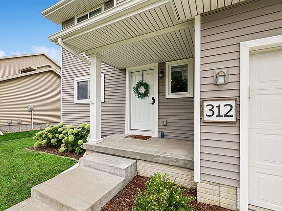 2nd image of 312 SW 50th St