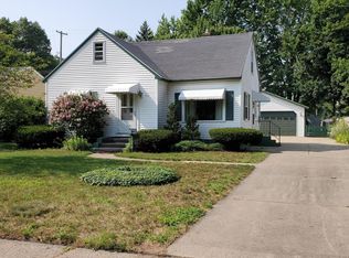 913 Floyd St SW, Wyoming, MI 49509