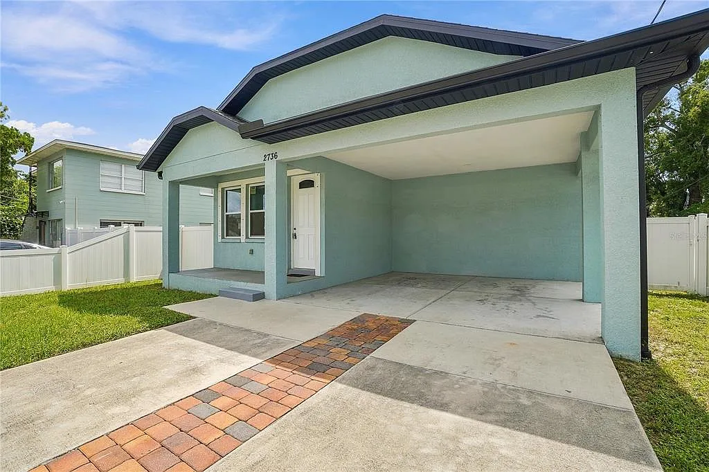 3 bed, 2.0 bath, 1432 sqft, $2,900 — Photo 4