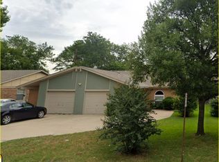 624 Billie Ruth Ln, Hurst, TX 76053