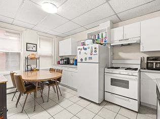 4 Baldwin Pl APT 1, Boston, MA 02113