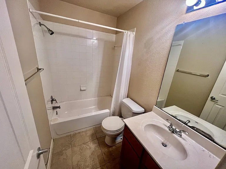 2509 Elara Dr — Photo 17