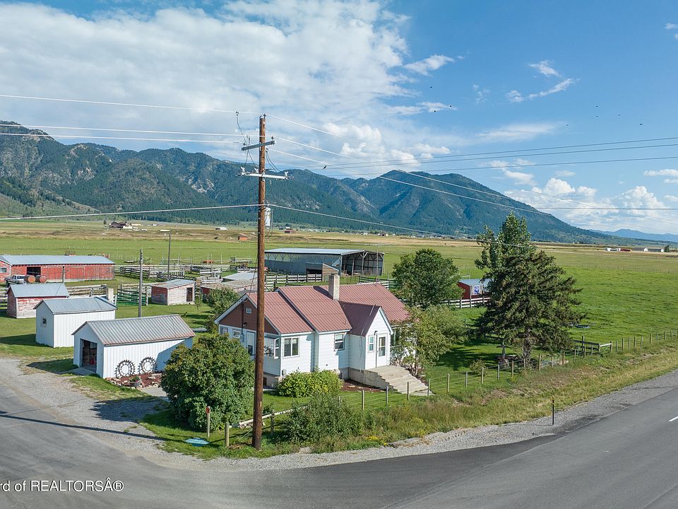 20 County Road 107, Etna, WY 83118 MLS 232254 Zillow