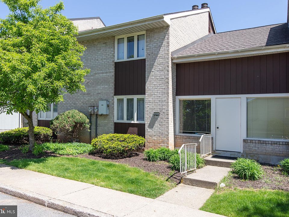 371 Carver Dr Bethlehem PA Zillow