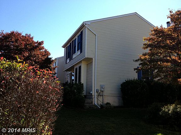 4th image of 569 Melissa Ct