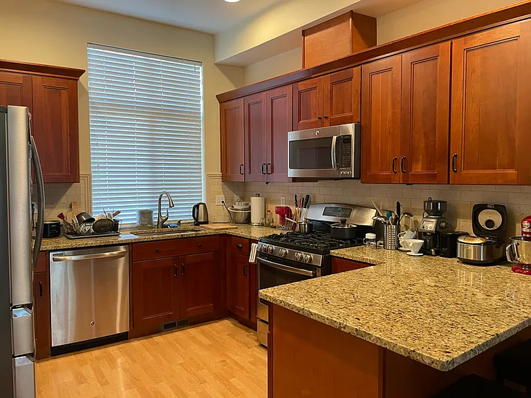 1622 Huckleberry Cir — Photo 4