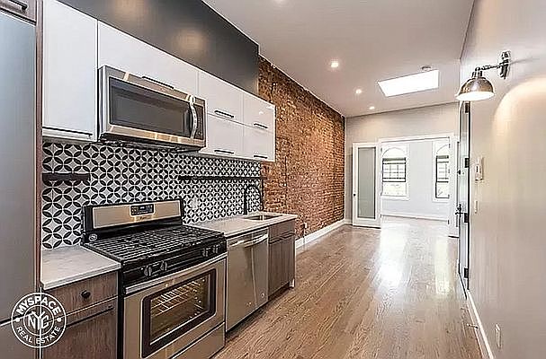 1st image of 358 Palmetto St #4L