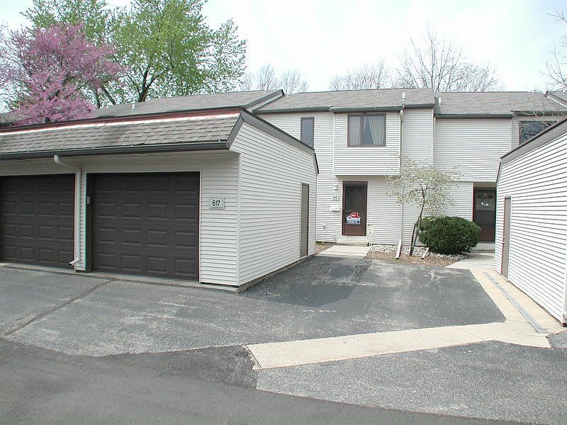 1st image of 617 Bainbridge Dr