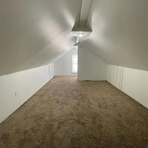 5645 Fenton St — Photo 10