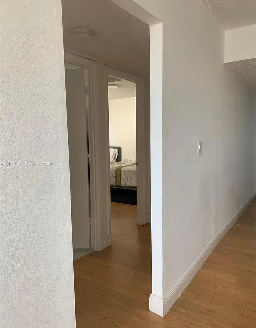 5050 Condo — Photo 3