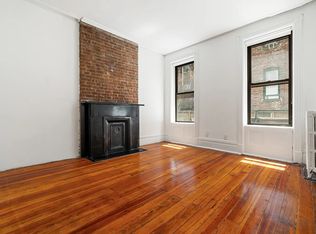 268 W 12th St APT 2R, New York, NY 10014