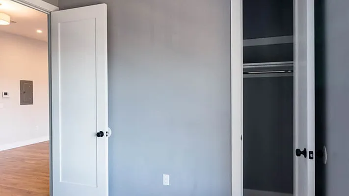 Rented by Nooklyn NYC LLC | media 13