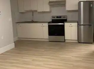 15958 Buena Vista Ave #1A, White Rock, BC V4B2A5