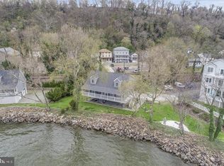 1 Vanort Dr, Port Deposit, MD 21904