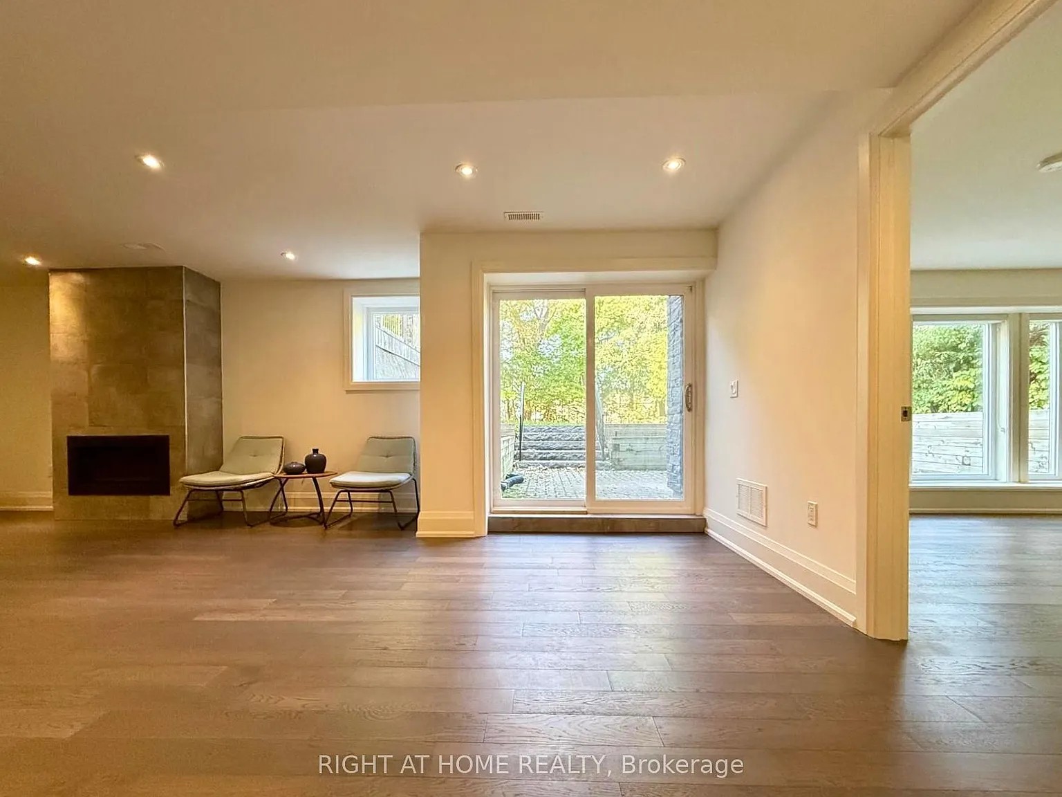 2 bed, $2,800 — Photo 4