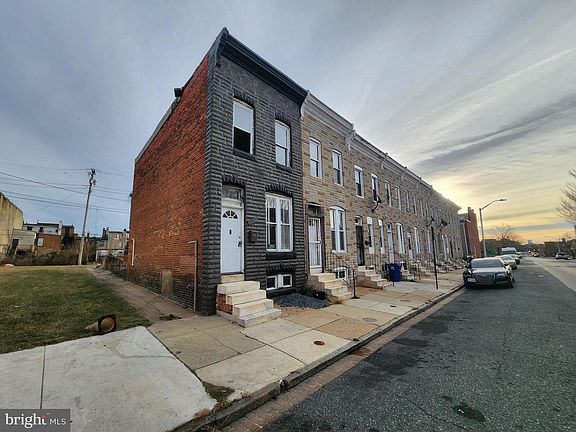 3rd image of 1719 N Carey St