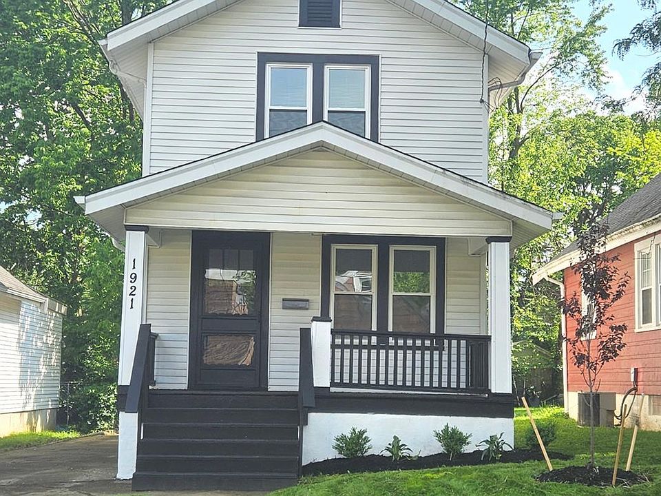 1st image of 1921 Dallas Ave