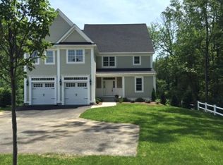 9 Highland Hill Dr, Shrewsbury, MA 01545