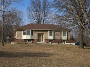 22206 Prestige Dr S, Holt, MO 64048