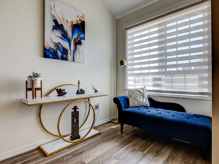 10 Providence Way — Photo 8