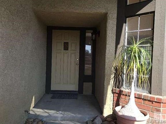3rd image of 890 Hedyland Ct
