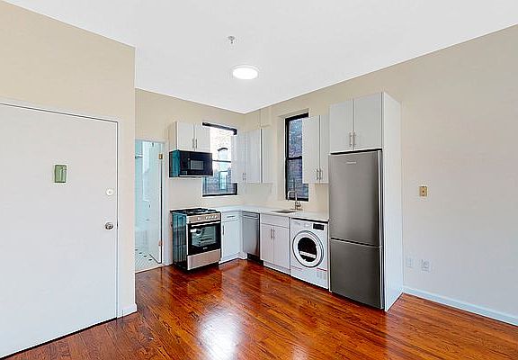 4th image of 2074 Frederick Douglass Blvd APT 5C