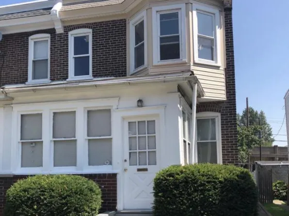 1121 Washington Ave, Marcus Hook, PA 19061