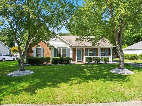 14900 Cane Field Dr, Charlotte, NC 28273