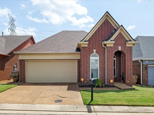 9123 S Berry Garden Cir, Memphis, TN 38016